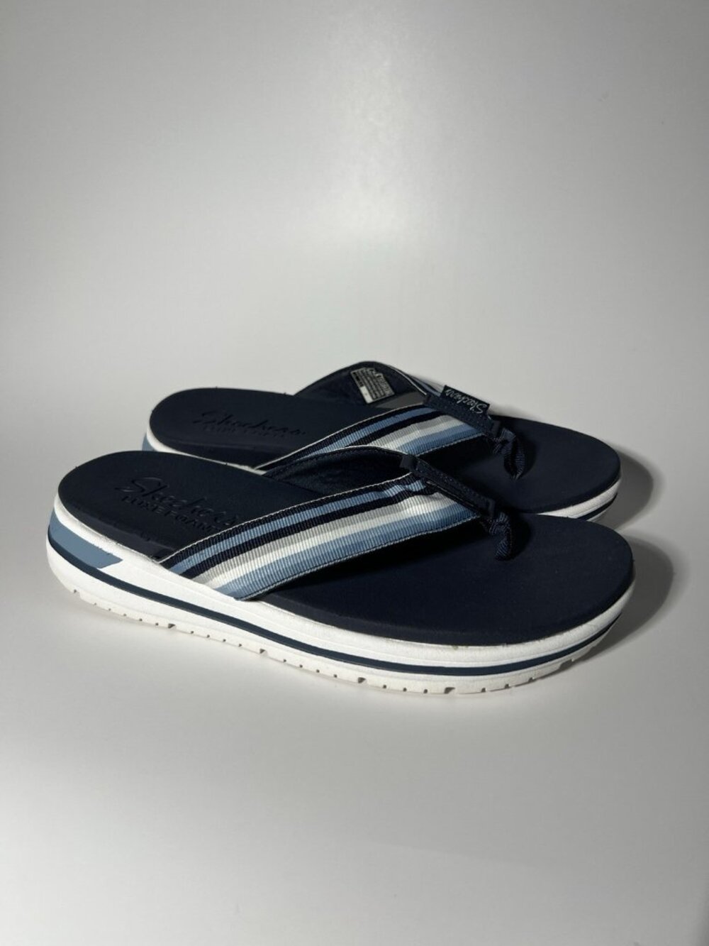 Skechers 163200 Integrades Navy Thong Sandals Women’s 7M - Picture 12 of 13